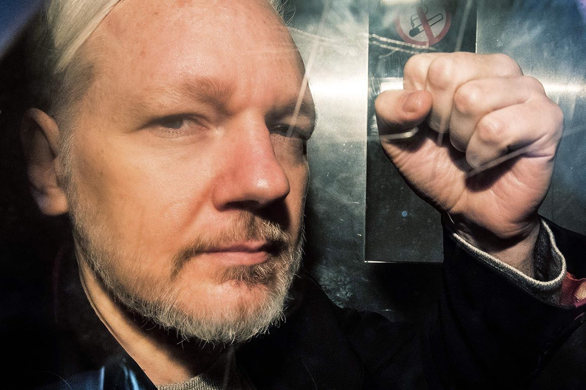 julian assange health concerns in pison
